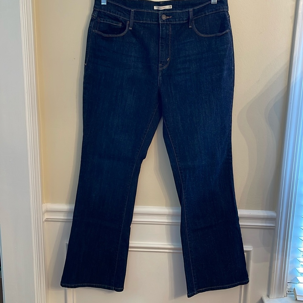 Levi’s 515 Bootcut Jeans